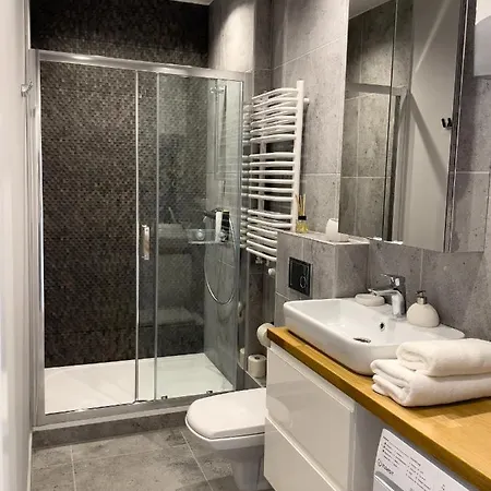 Urban Apartments Studio No 3A, Free Private Parking, Self Check-In Chorzów Exterior foto