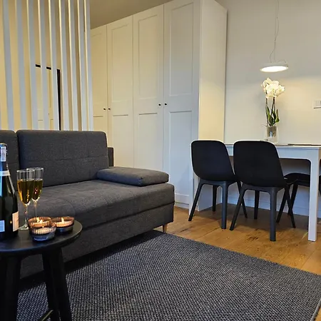 Urban Apartments Studio No 3A, Free Private Parking, Self Check-In Chorzów Exterior foto