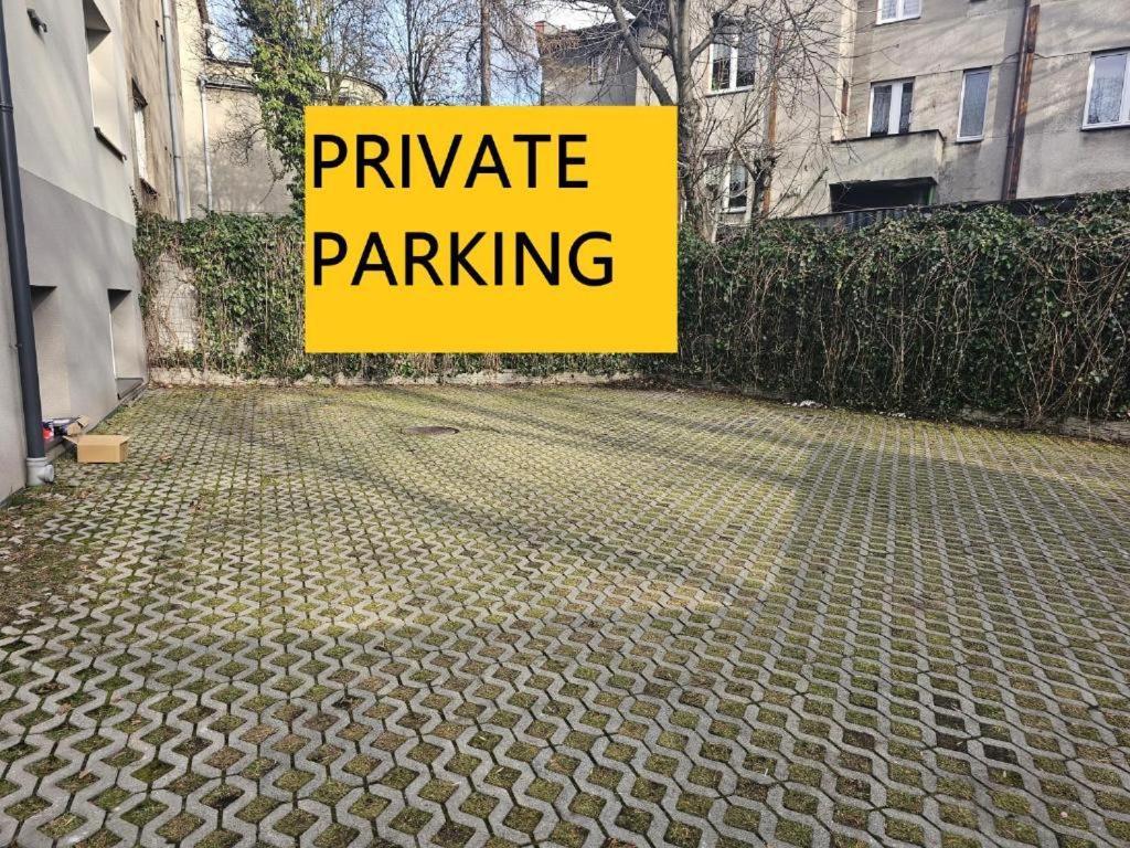 Apartment Urban No 3a, Free Private Parking, Self Check-in *