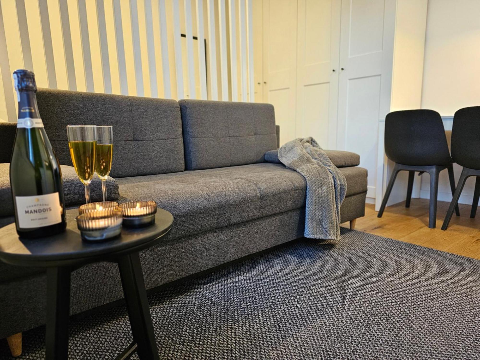 Apartment Urban No 3a, Free Private Parking, Self Check-in Chorzów